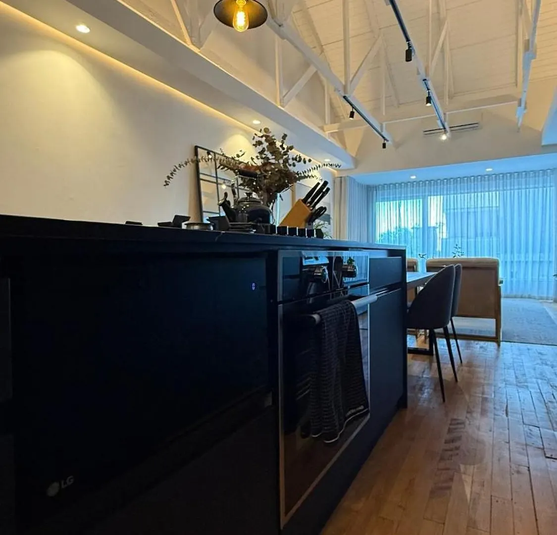 Obsidian Loft Apartment Cape Town